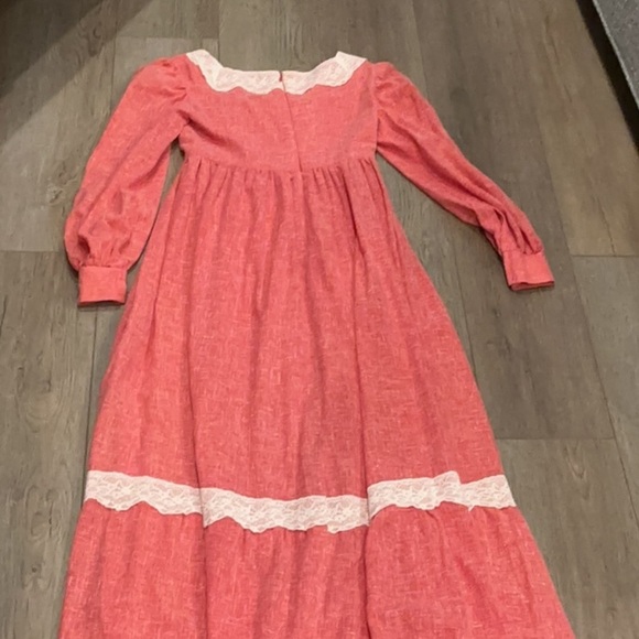 Handmade Vintage 70s Prairie Style Red Square Neckline Lace Dress Size Small? - Picture 4 of 12